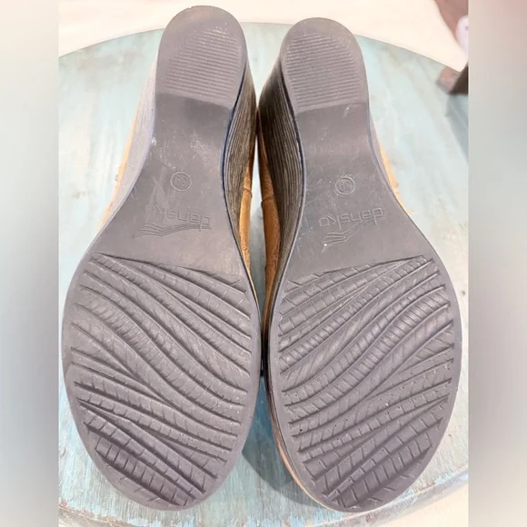 Dansko Tan Leather Ankle Boots – Size 39 (US 8.5–9) Comfort Wedge Booties - Picture 14 of 14